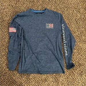 Vineyard Vines Men's Blue Dryfit Long Sleeve Tee with USA Flag